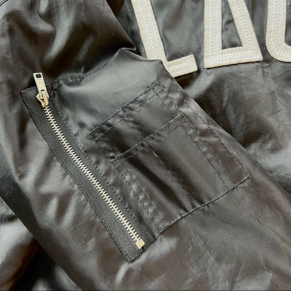 Mens Oversized Jacket - Picture 4 of 4